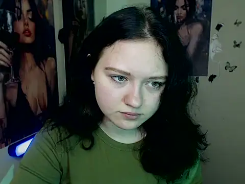 LadyAlice  online show from November 2025 06:57:02 AM