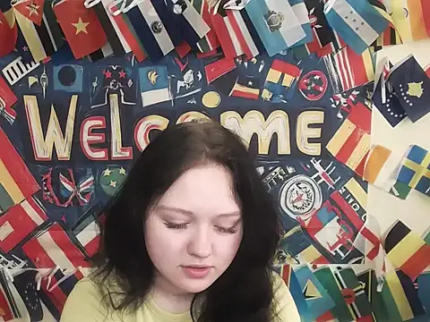 LadyAlice  online show from February 2026 06:44:01 AM