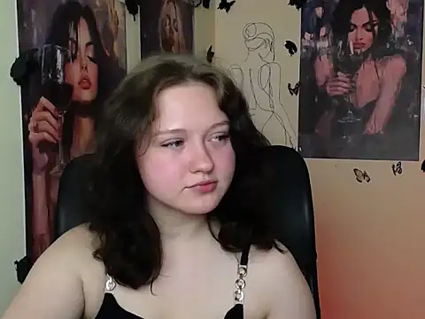 LadyAlice  online show from May 2026 06:00:02 AM