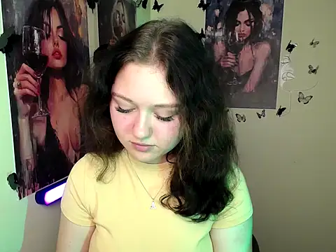 Snapshot of LadyAlice_ chatting on October 2025 09:54:01 AM LadyAlice online show from October 2025 09:54:01 AM