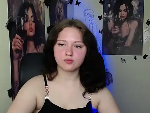 LadyAlice  online show from May 2026 06:09:02 AM