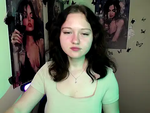 Snapshot of LadyAlice_ chatting on October 2025 06:14:01 AM LadyAlice online show from October 2025 06:14:01 AM