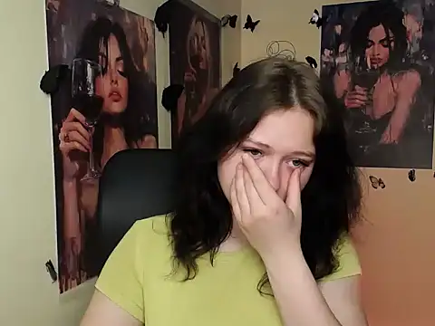 LadyAlice  online show from April 2026 06:15:02 AM