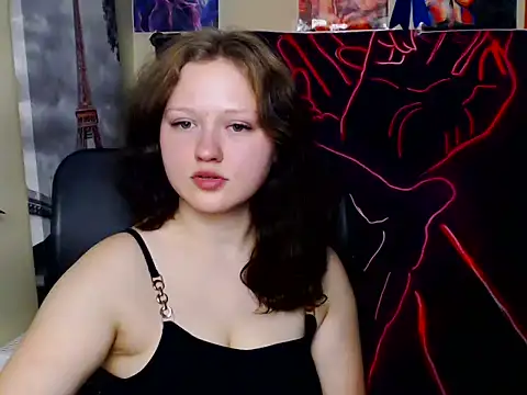 Snapshot of LadyAlice_ chatting on July 2026 06:14:02 AM LadyAlice online show from July 2026 06:14:02 AM
