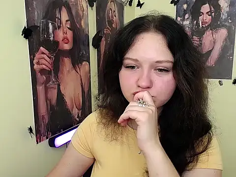 Snapshot of LadyAlice_ chatting on September 2025 06:12:02 AM LadyAlice online show from September 2025 06:12:02 AM