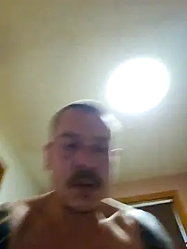 Tclarke93 online show from November 2025 04:02:02 PM