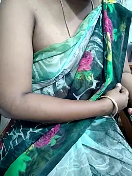 Snapshot of lolida69thamil chatting on October 2025 05:17:01 PM lolida69thamil online show from October 2025 05:17:01 PM