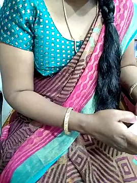 Snapshot of lolida69thamil chatting on September 2025 05:58:01 AM lolida69thamil online show from September 2025 05:58:01 AM