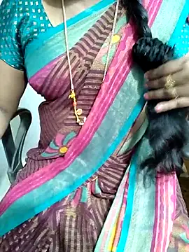 Snapshot of lolida69thamil chatting on September 2025 05:13:01 AM lolida69thamil online show from September 2025 05:13:01 AM