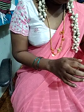 Snapshot of lolida69thamil chatting on November 2025 06:40:02 AM lolida69thamil online show from November 2025 06:40:02 AM