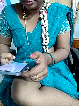 Snapshot of lolida69thamil chatting on November 2025 08:15:02 AM lolida69thamil online show from November 2025 08:15:02 AM