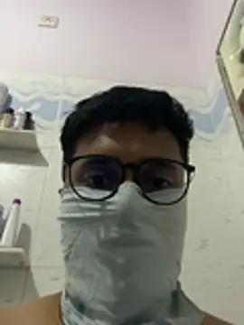 VVcouple online show from April 2026 07:37:02 PM