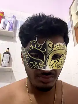 VVcouple online show from November 2025 09:31:01 PM