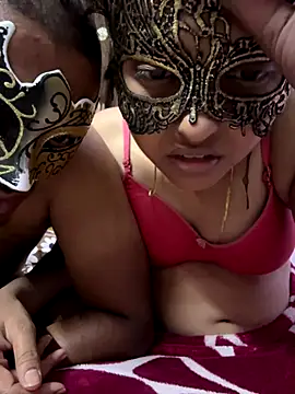 VVcouple online show from November 2025 05:57:01 PM