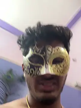 VVcouple online show from November 2025 10:08:01 AM