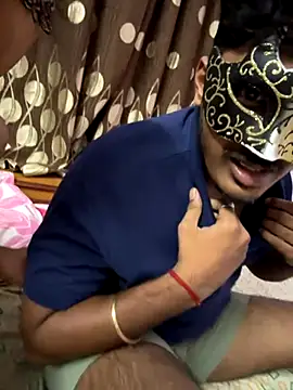 VVcouple online show from October 2025 06:06:02 PM