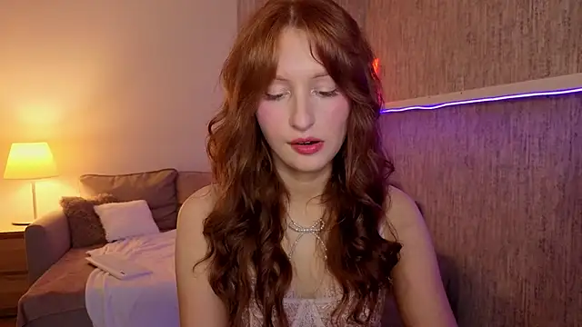 Betty Twinkle online show from May 2026 01:53:02 AM