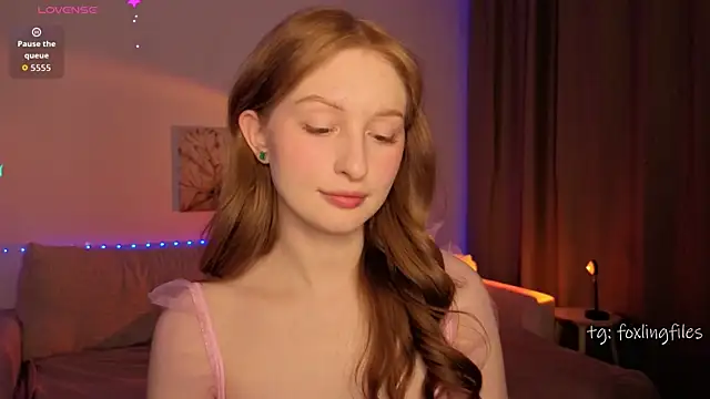 Snapshot of Betty_Twinkle chatting on November 2025 10:46:01 PM Betty Twinkle online show from November 2025 10:46:01 PM