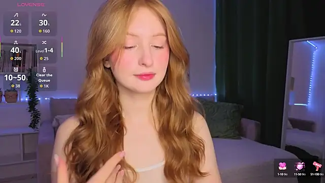 Snapshot of Betty_Twinkle chatting on September 2025 09:18:01 PM Betty Twinkle online show from September 2025 09:18:01 PM