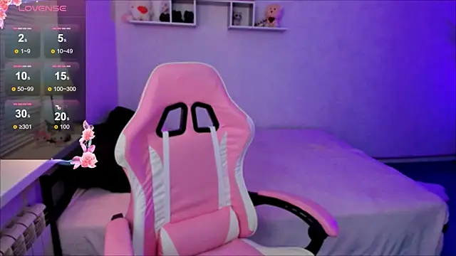 MiaScarlettt online show from November 2025 07:08:02 PM