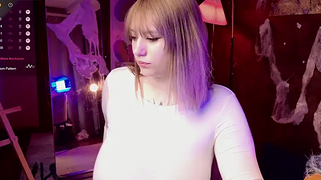 Morvelyn online show from October 2025 04:36:01 PM