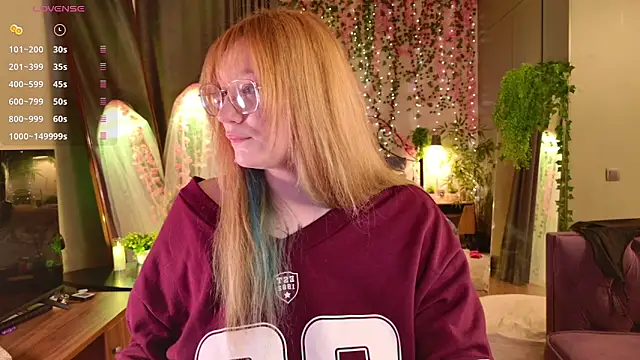 Morvelyn online show from March 2026 08:57:02 PM