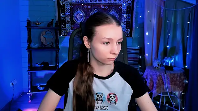 JulieDaniel online show from February 2026 04:20:02 AM