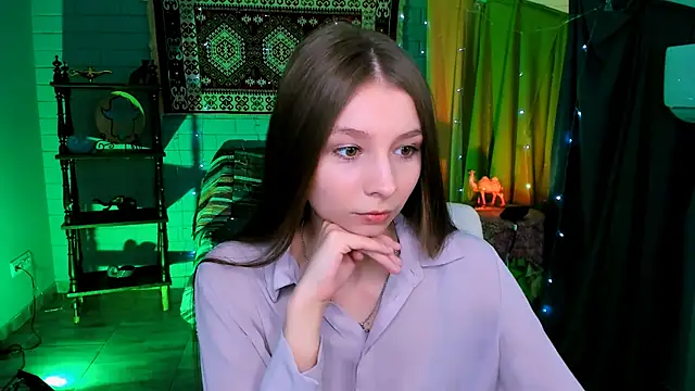 JulieDaniel online show from May 2026 04:41:01 AM