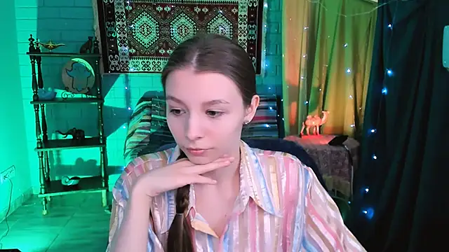 JulieDaniel online show from April 2026 04:19:02 AM