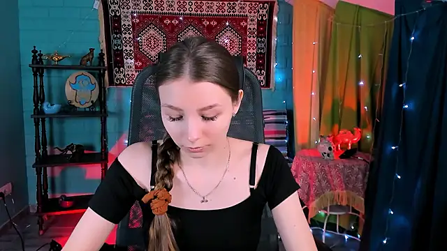 JulieDaniel online show from February 2026 08:08:02 AM