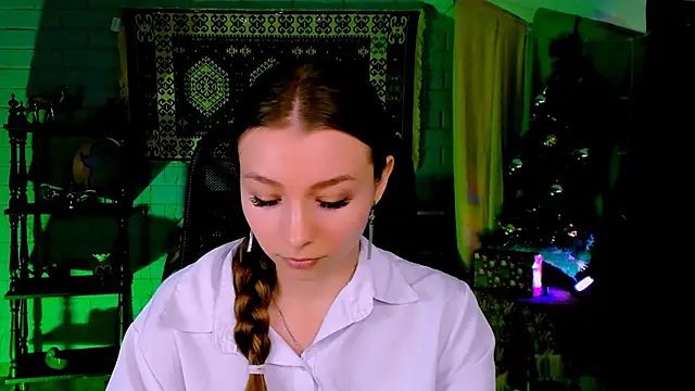 JulieDaniel online show from January 2026 08:32:01 AM