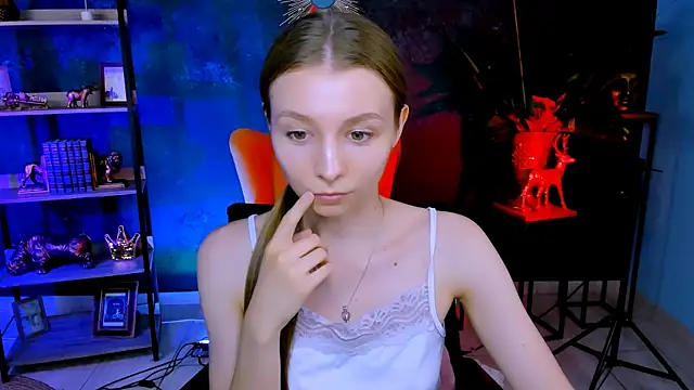 Snapshot of JulieDaniel chatting on July 2026 03:03:02 PM JulieDaniel online show from July 2026 03:03:02 PM