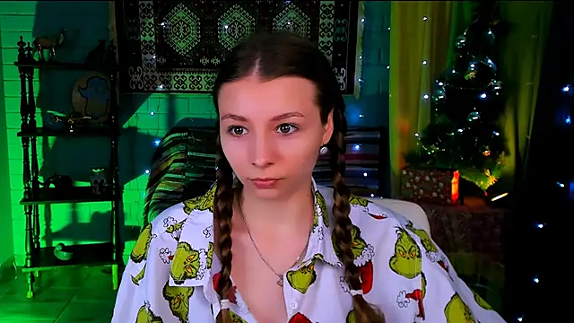 JulieDaniel online show from December 2025 04:17:01 AM