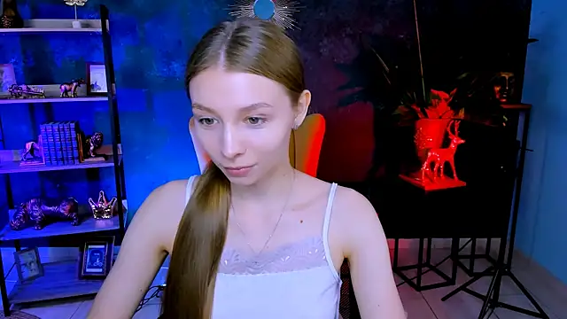 Snapshot of JulieDaniel chatting on July 2026 04:08:02 AM JulieDaniel online show from July 2026 04:08:02 AM