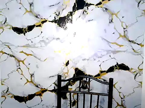 aneredfox online show from April 2026 07:20:02 PM