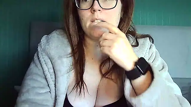 Curvy-BellaX online show from September 2025 10:16:02 AM