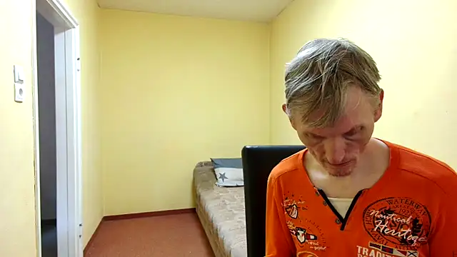 k74robert online show from April 2026 02:54:01 PM