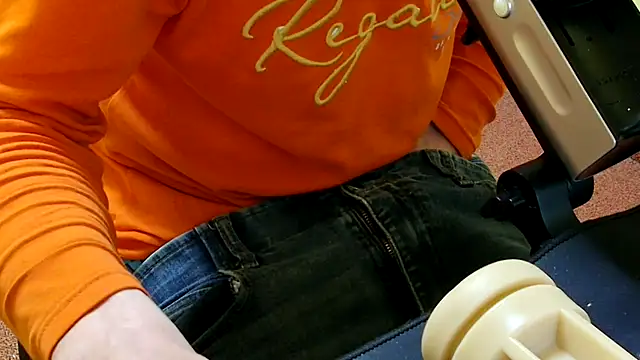 k74robert online show from April 2026 06:57:01 PM