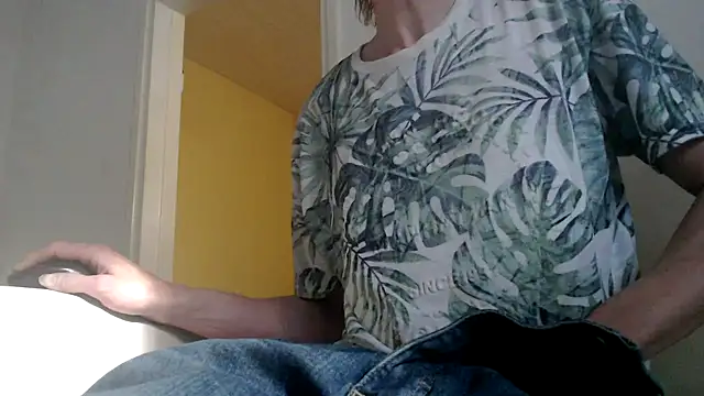 k74robert online show from October 2025 12:16:02 PM