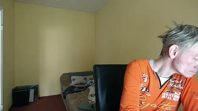 k74robert online show from February 2026 09:33:02 AM