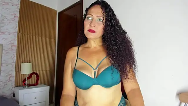 Snapshot of LilihtMature chatting on April 2026 05:21:02 PM LilihtMature online show from April 2026 05:21:02 PM