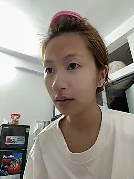 Lil-Gi online show from May 2026 10:02:01 AM