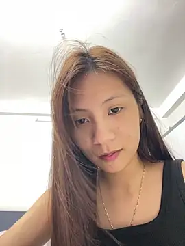 Lil-Gi online show from April 2026 04:19:01 PM