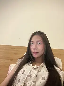 Lil-Gi online show from March 2026 04:44:02 PM