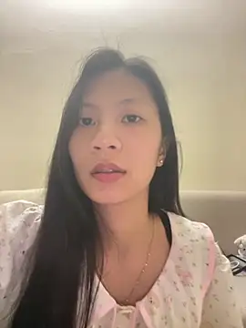 Snapshot of Lil-Gi chatting on October 2025 03:46:02 PM Lil-Gi online show from October 2025 03:46:02 PM