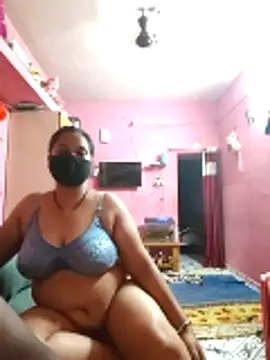 biggbobbsgirl online show from April 2026 06:38:01 PM