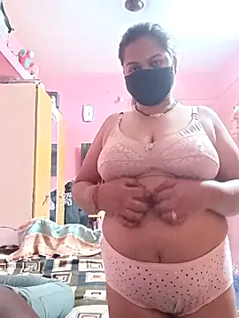 biggbobbsgirl online show from February 2026 12:41:02 AM