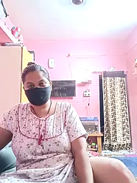 biggbobbsgirl online show from February 2026 06:18:01 PM