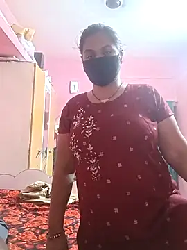 biggbobbsgirl online show from November 2025 06:01:01 PM