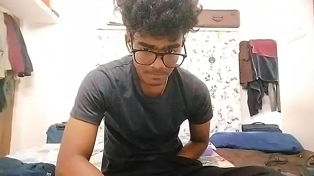 Snapshot of Rahulisagoodguy chatting on November 2025 10:53:02 AM Rahulisagoodguy online show from November 2025 10:53:02 AM